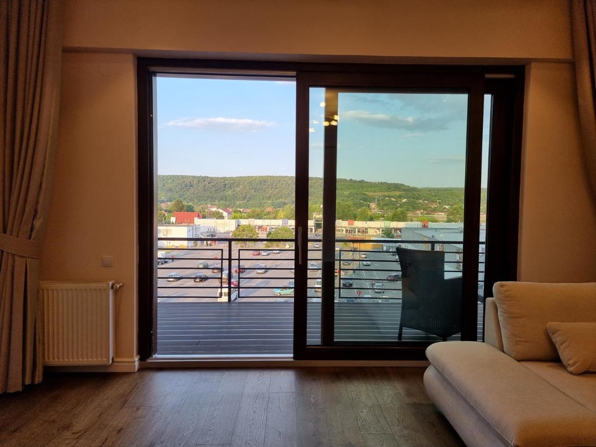 Apartament In Complex Rezidential Râmnicu Vâlcea Extérieur photo