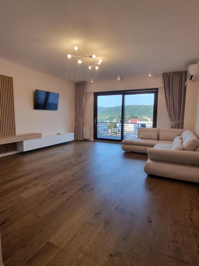 Apartament In Complex Rezidential Râmnicu Vâlcea Extérieur photo