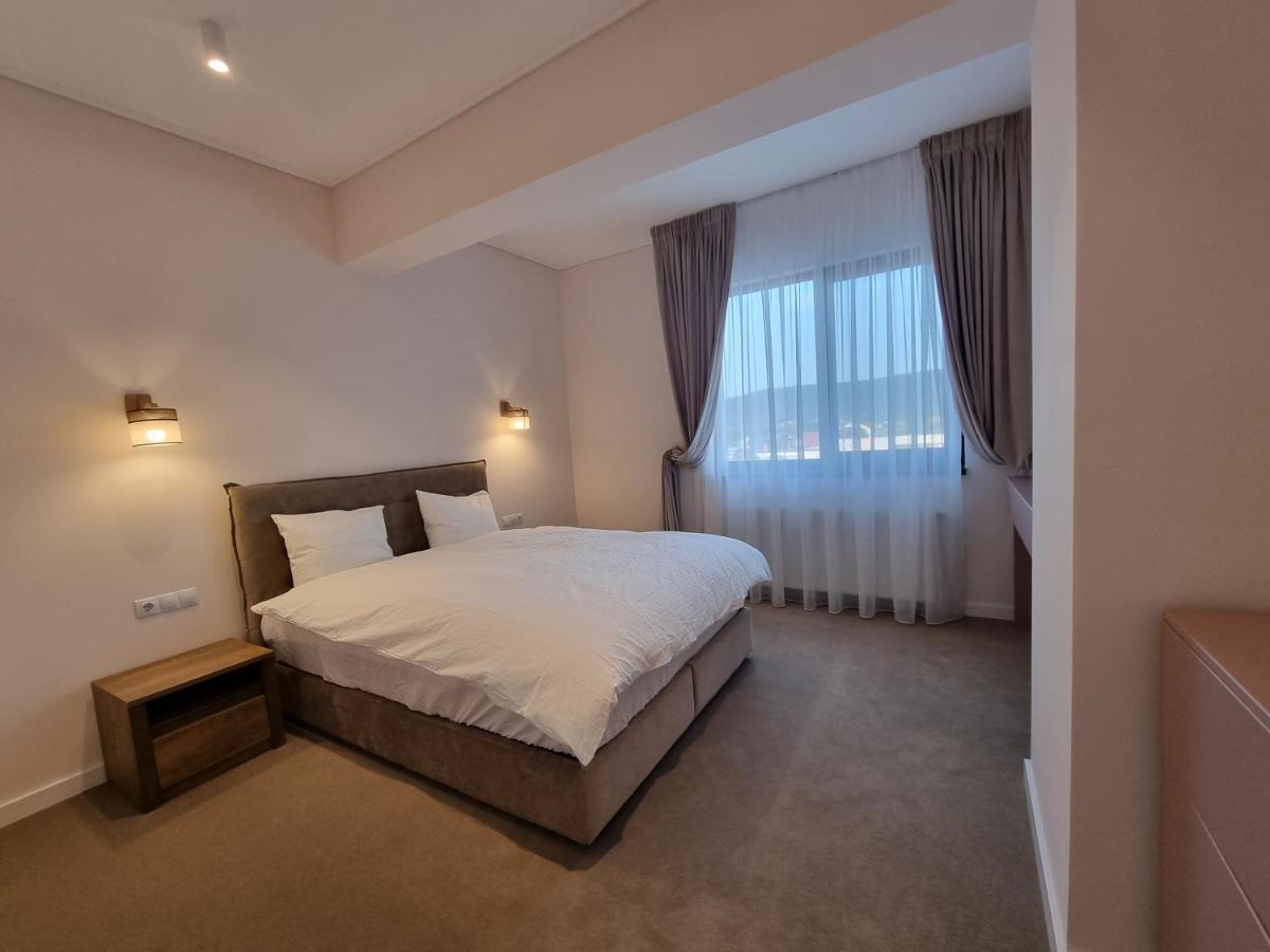 Apartament In Complex Rezidential Râmnicu Vâlcea Extérieur photo